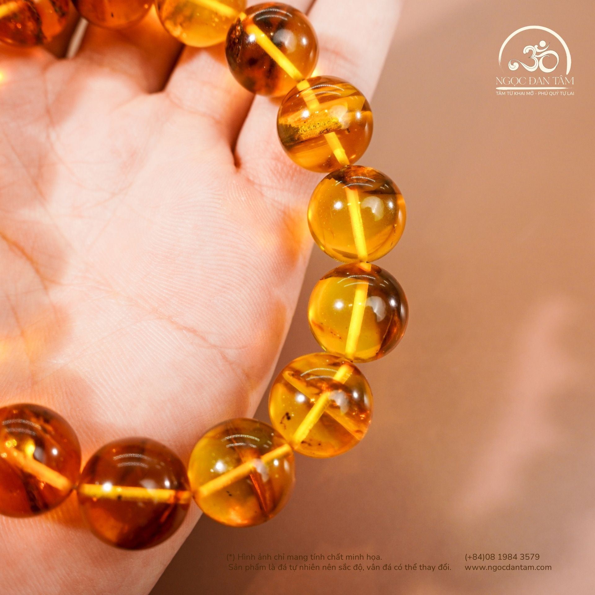  Vòng Tay Hổ Phách Vàng Nắng Ánh Xanh 25gram 