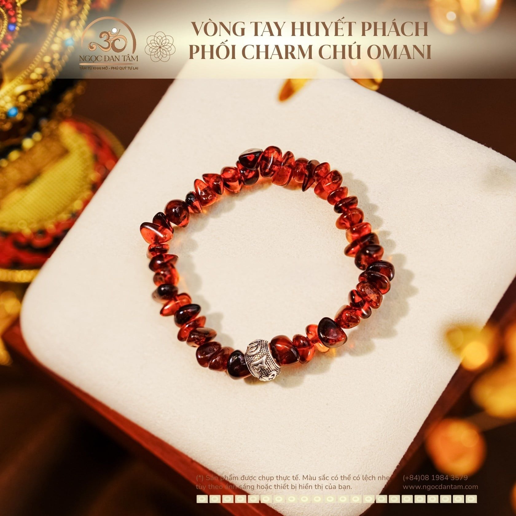  Vòng Tay Huyết Phách Phối Charm Chú Omani 