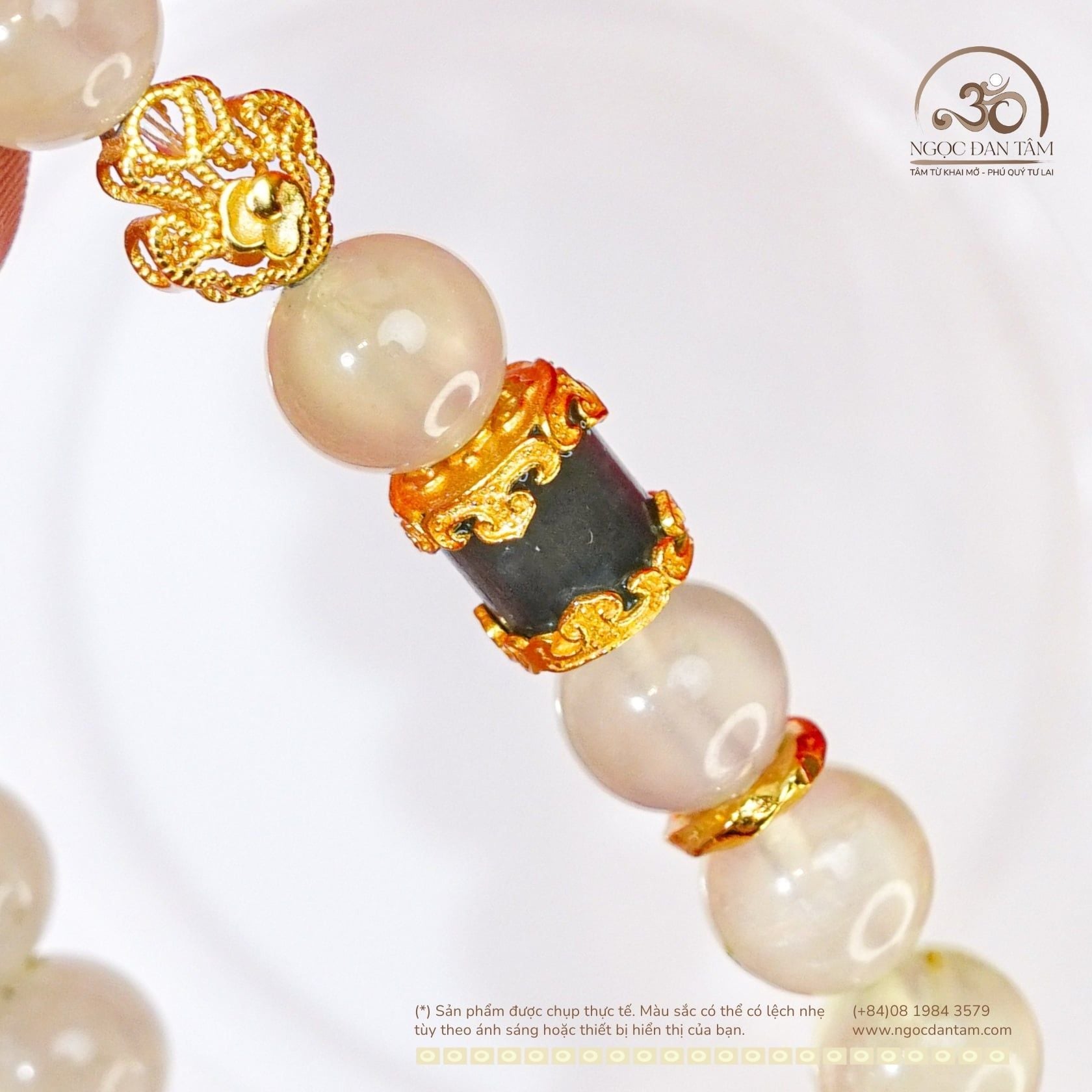  Vòng Tay Prehnite 8mm Phối Charm Trụ Xanh Ngọc Lục Bảo 