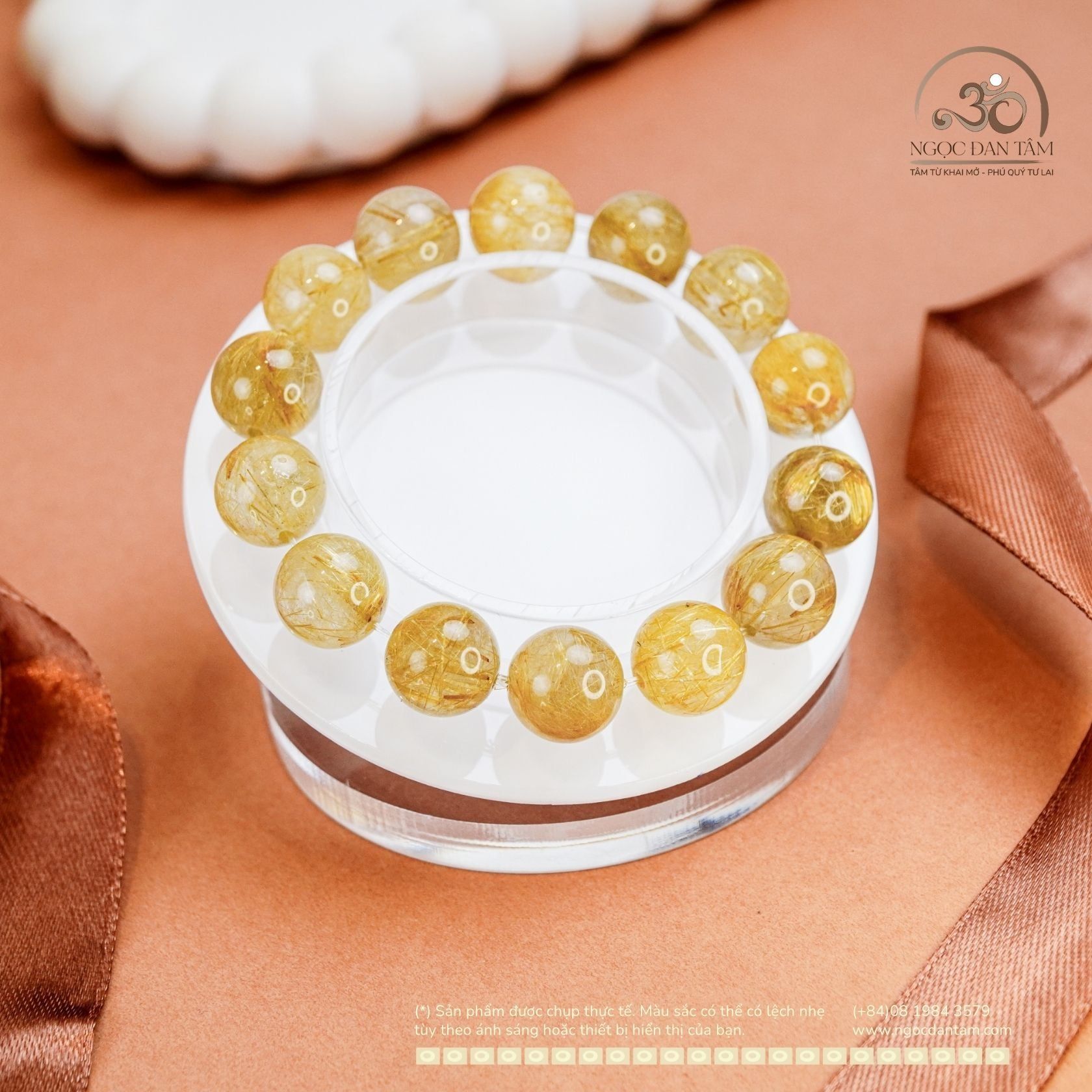  Vòng Tay Thạch Anh Tóc Vàng 13mm 8A 