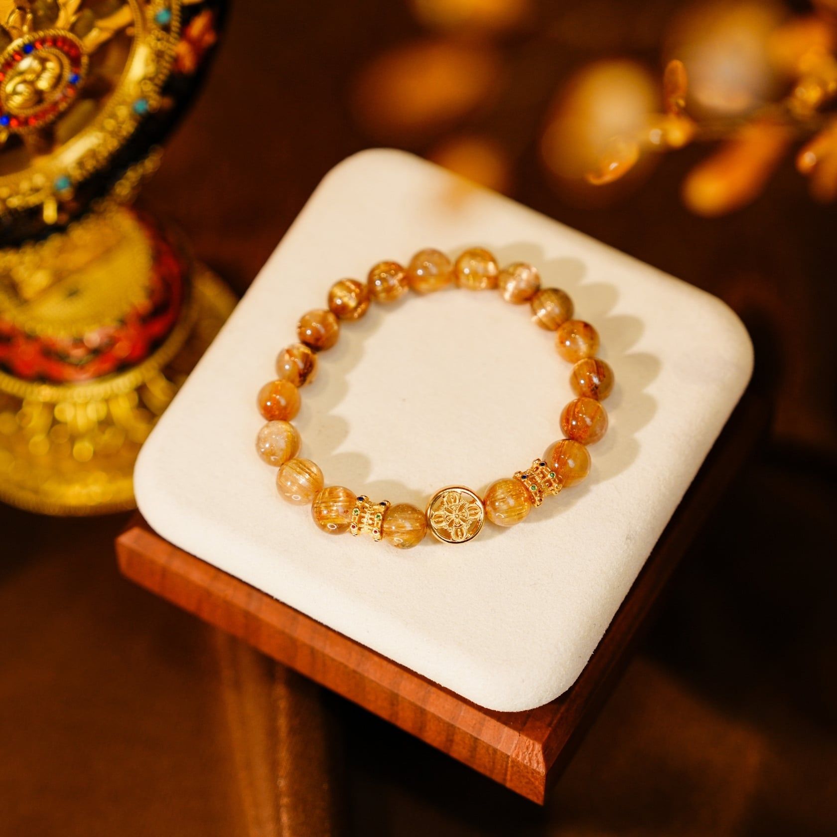 Vòng Tay Thạch Anh Tóc Vàng Đồng Trục VIP 9mm Phối Charm Bánh Xe Pháp Luân 
