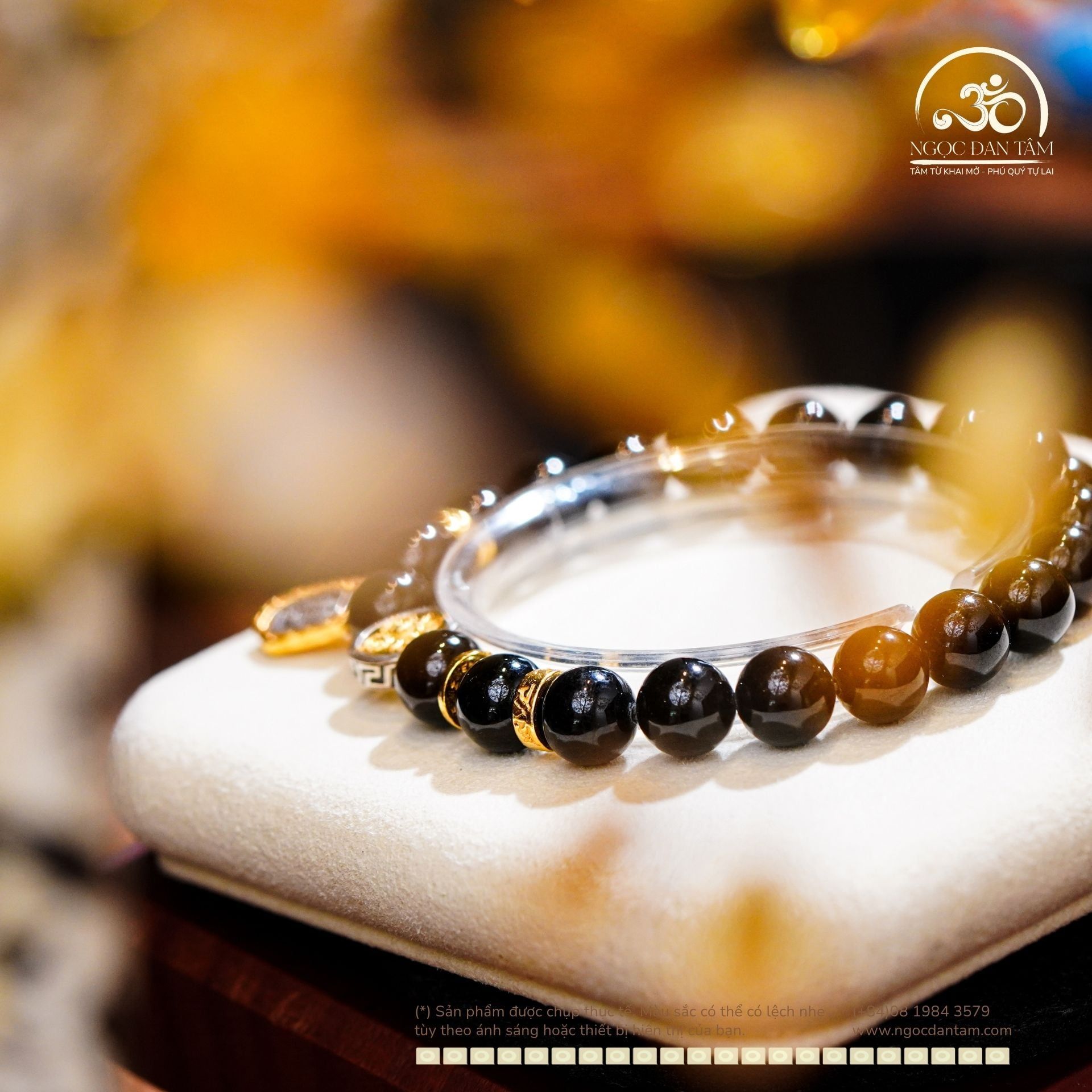  Vòng Tay Tourmaline Đen 8mm Phối Charm Bánh Xe Pháp Luân Nhỏ 