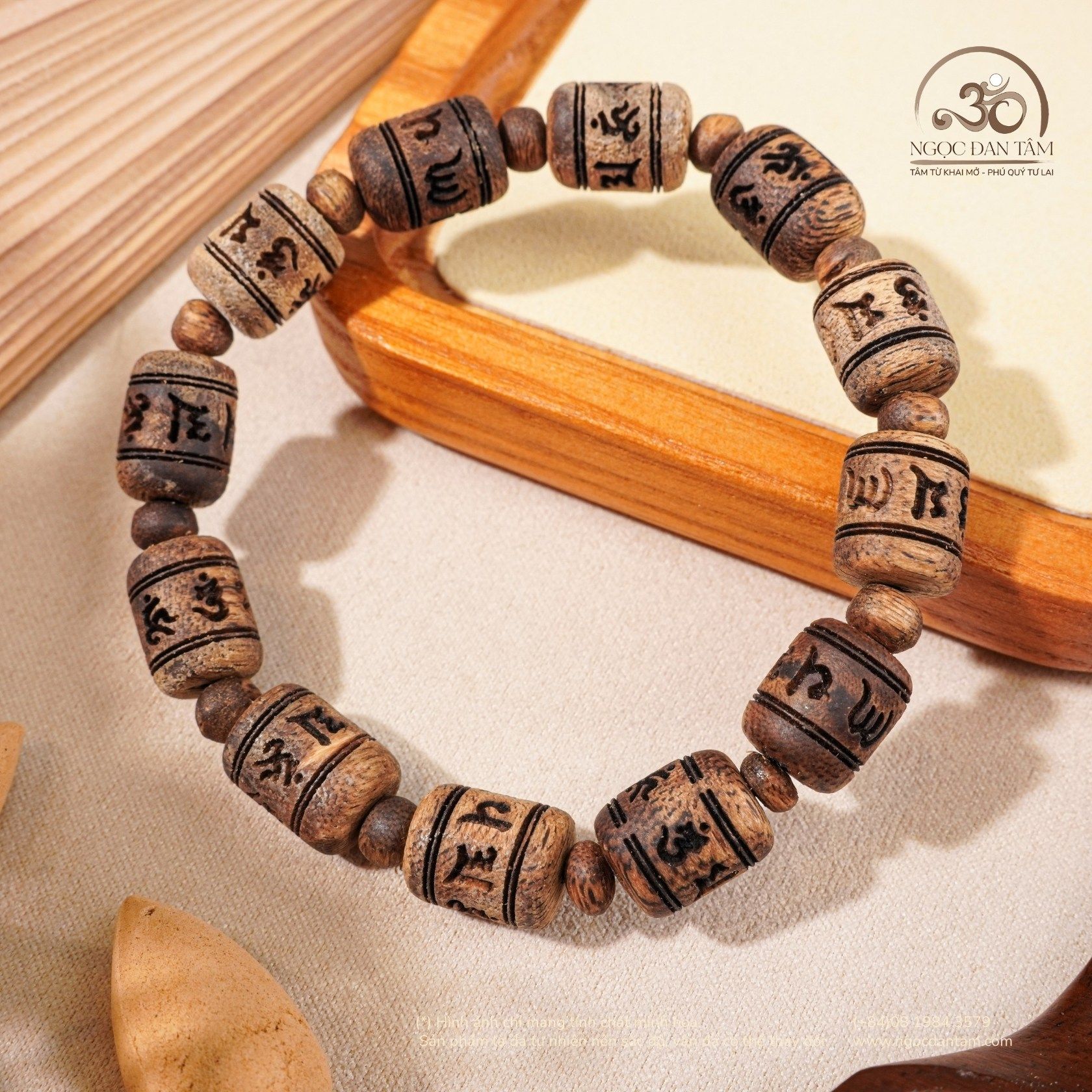  Vòng Tay Trầm Trúc Vạn Giã Khánh Hòa 10mm 