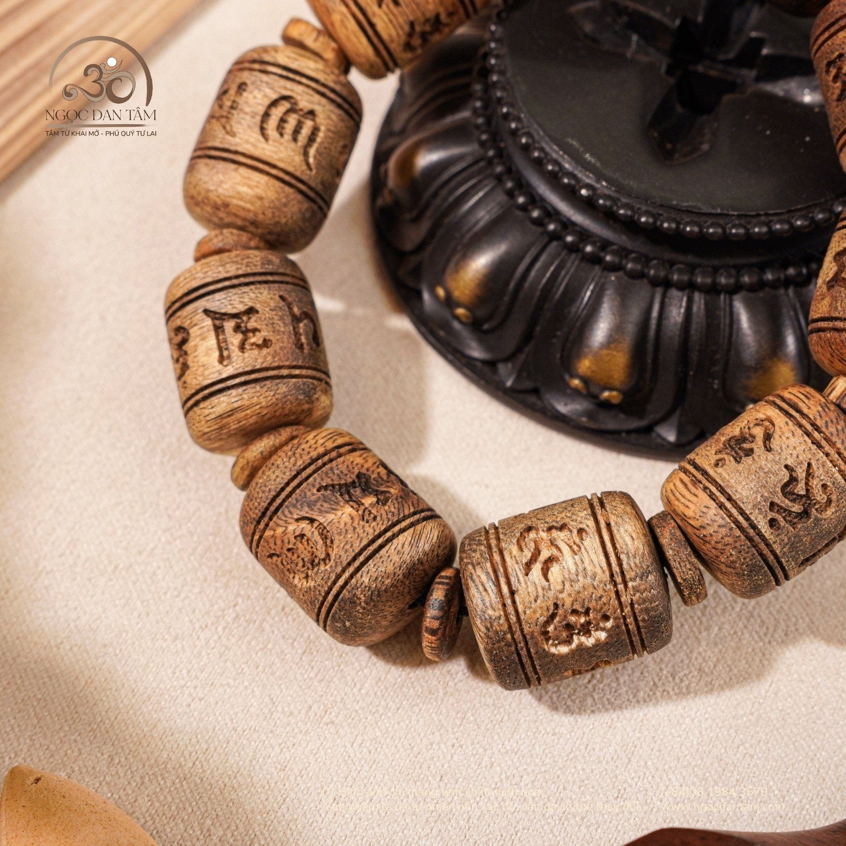  Vòng Tay Trầm Vạn Giã Khánh Hòa 14mm 