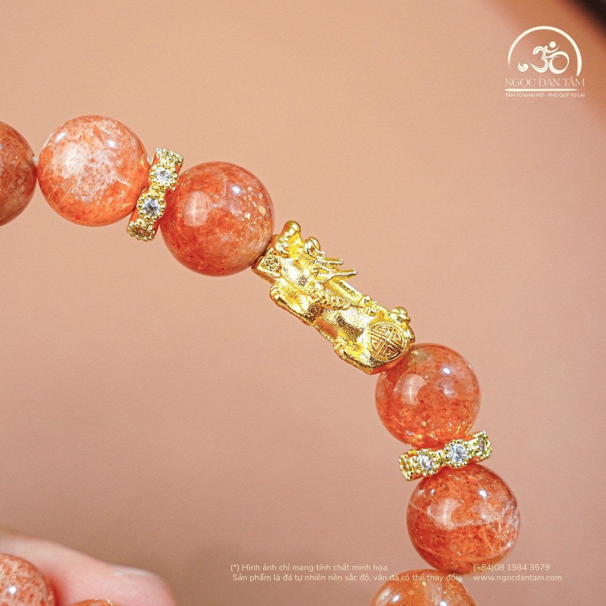  Vòng Tay Đá Mặt Trời 10mm 5A Phối Charm Tỳ Hưu 