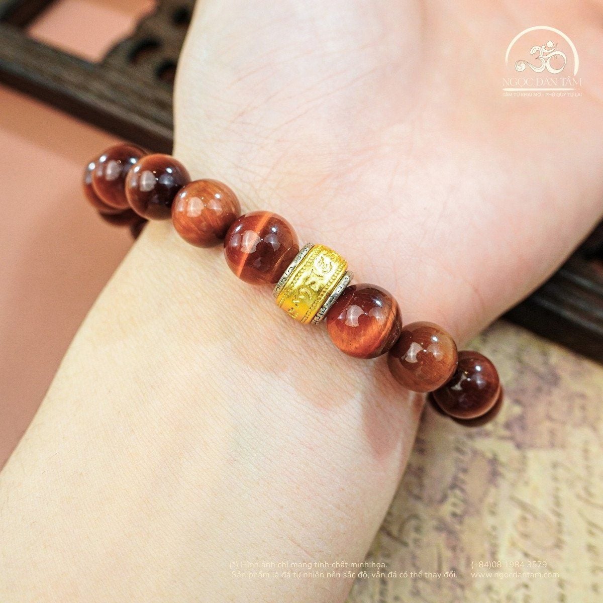  Vòng Tay Đá Mắt Hổ Nâu Đỏ 10mm 5A Phối Charm Hạt Trống 