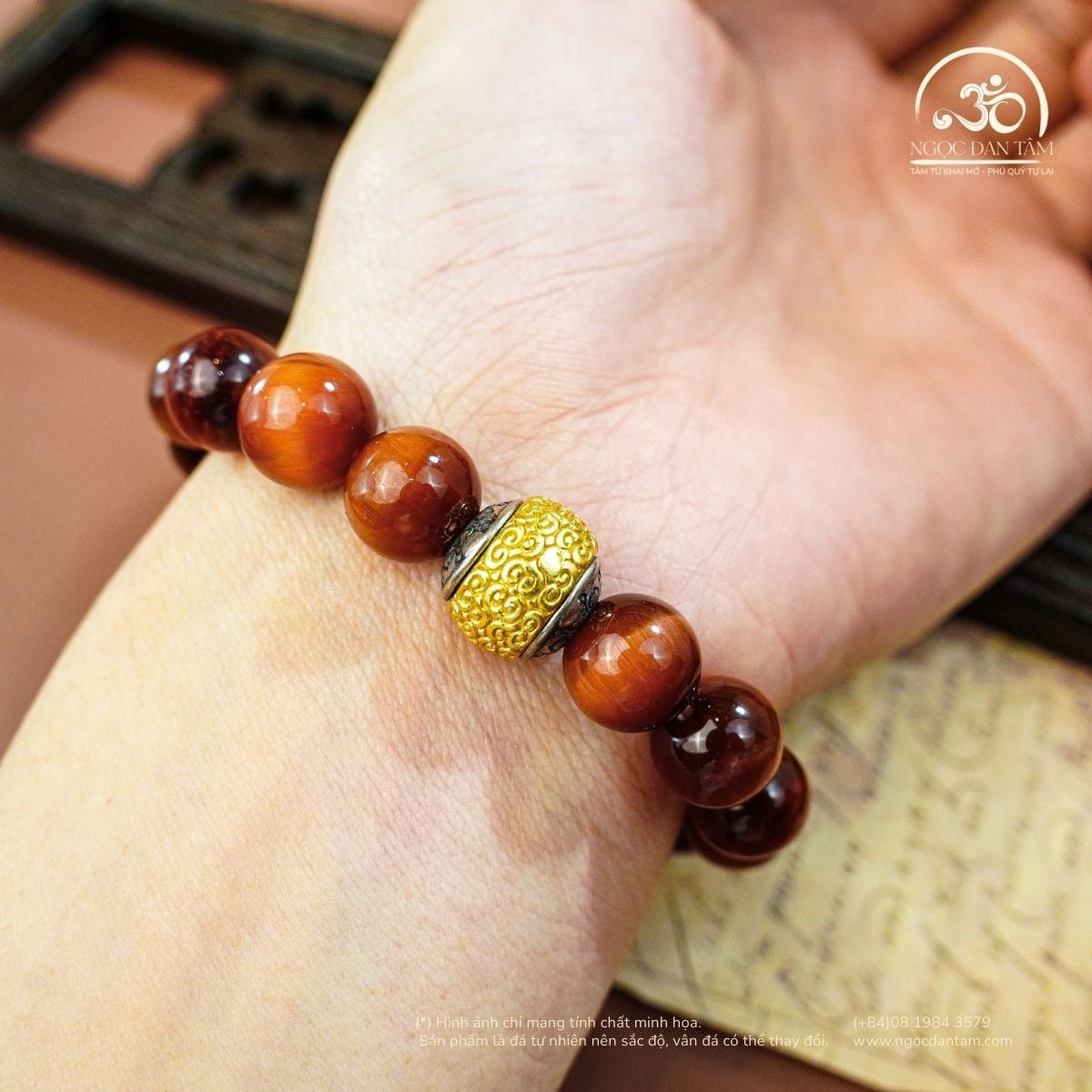  Vòng Tay Đá Mắt Hổ Nâu Đỏ 10mm 5A Phối Charm Tường Vân 