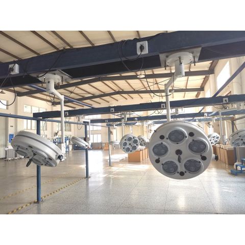 Đèn Mổ Treo Trần 4 Bóng LED