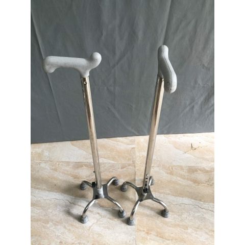 GẬY TẬP ĐI 3 CHÂN INOX – VIỆT NAM