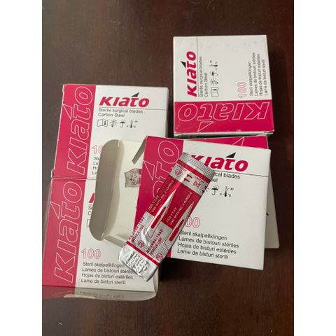 Lưỡi dao mổ, lưỡi dao phẫu thuật KIATO Ấn Độ cao cấp số 11