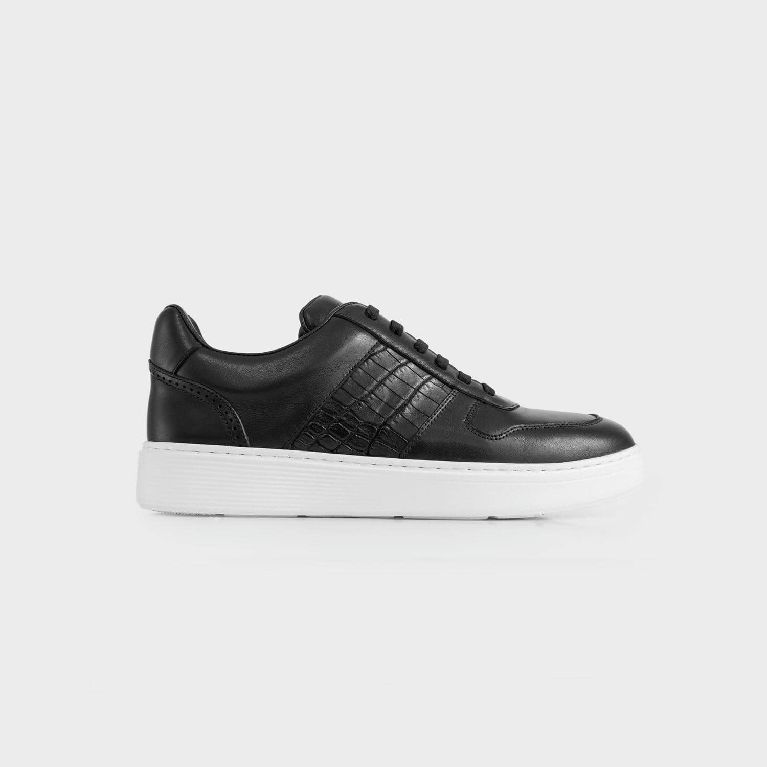 Giày Sneaker Da Nam Aristino ASH0750S2