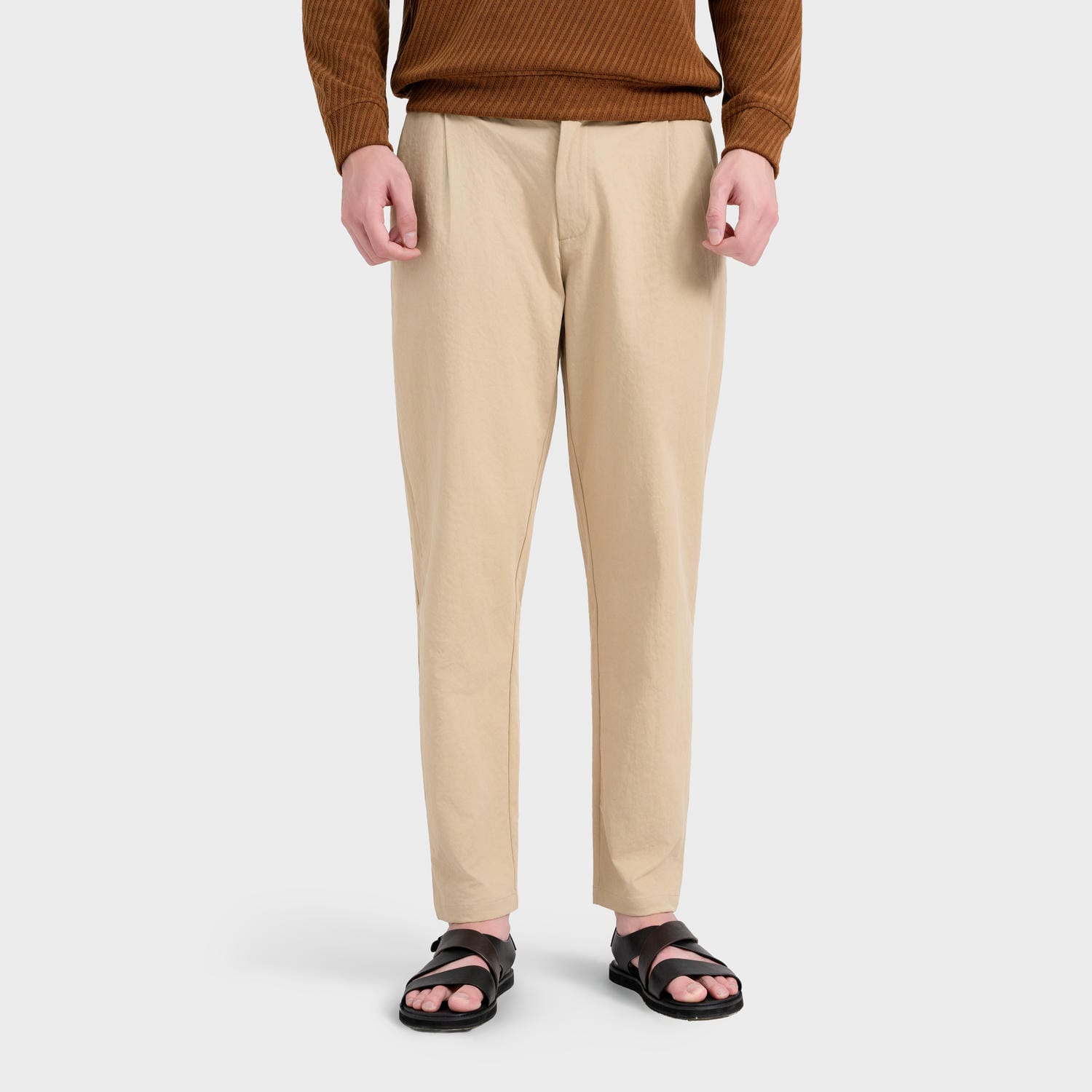 Quần Kaki Nam Aristino Business Casual Fit 1KKU010S0