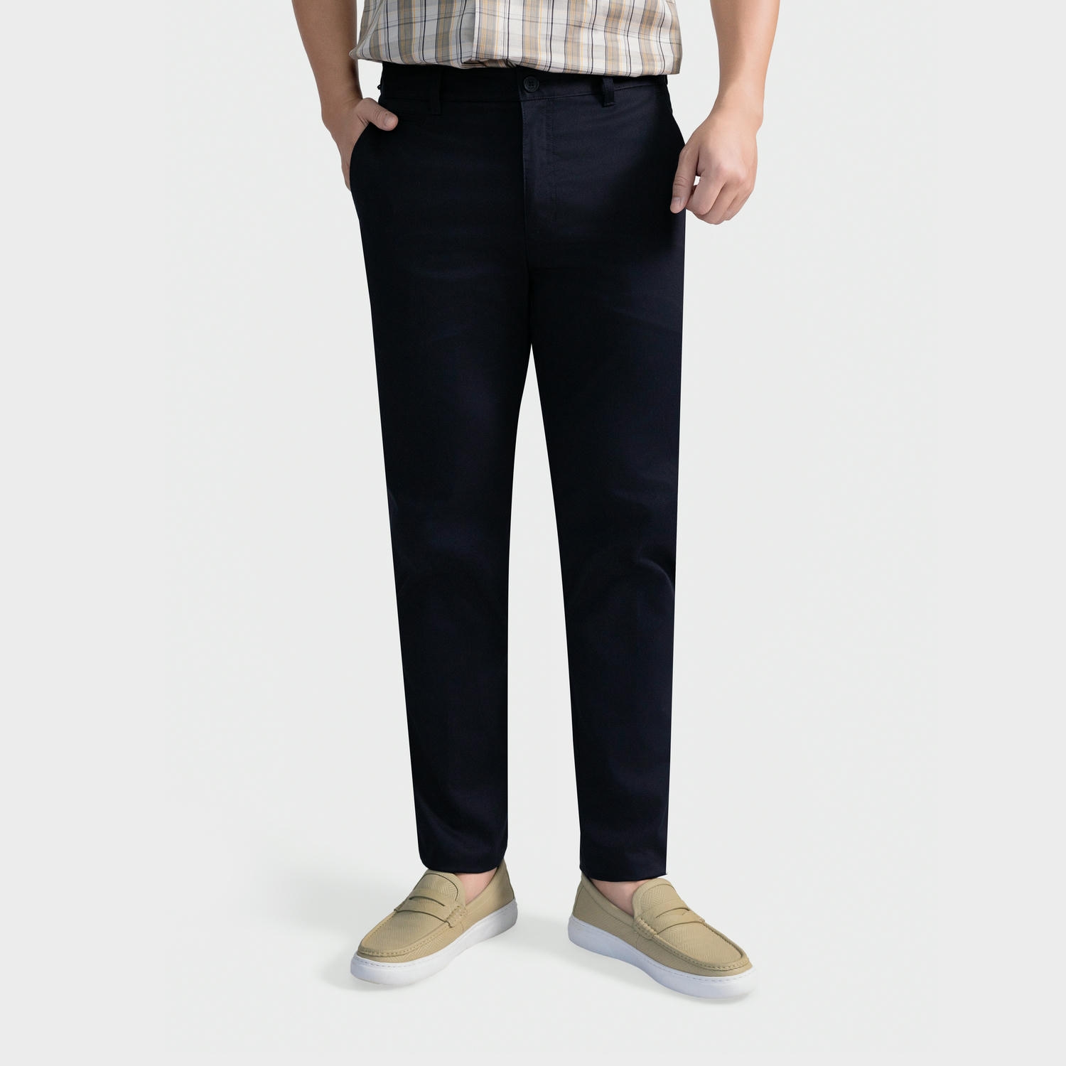 Quần Kaki Nam Aristino Slim Fit AKK0050S0