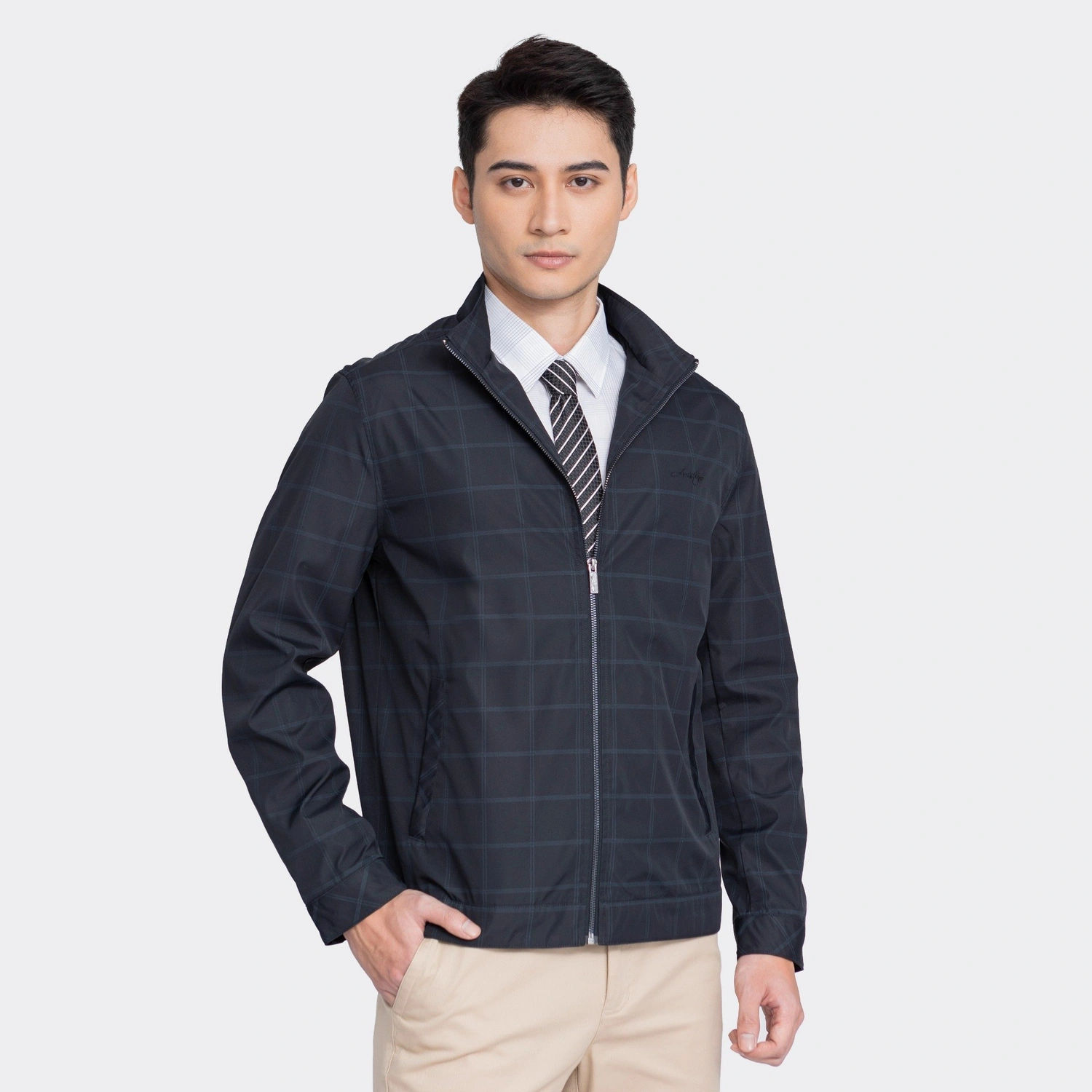 Áo khoác kẻ hai lớp Nam Aristino Regular AJK050W3