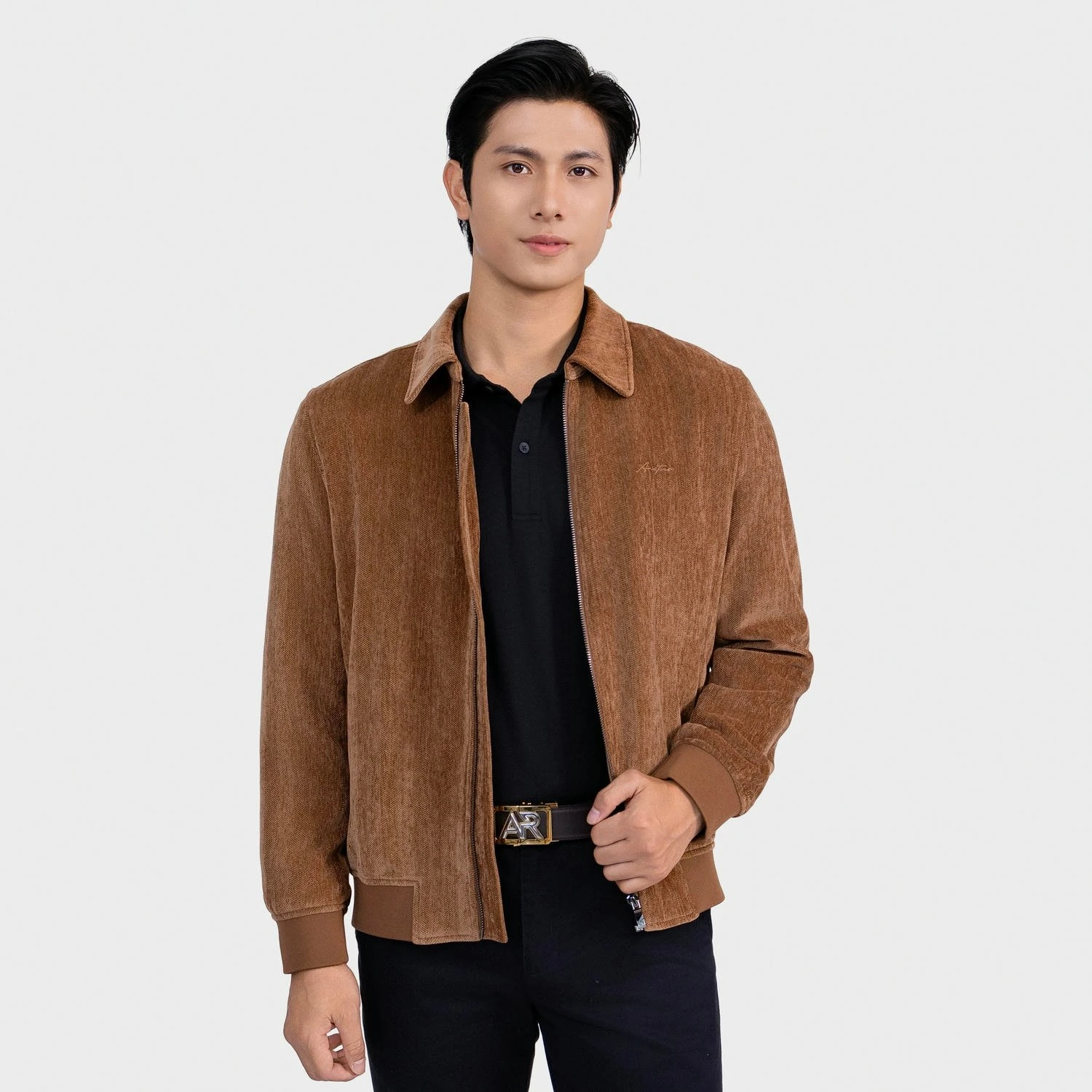 Áo Khoác 2 Lớp Nam Họa Tiết Aristino Regular Fit AJK022BS0