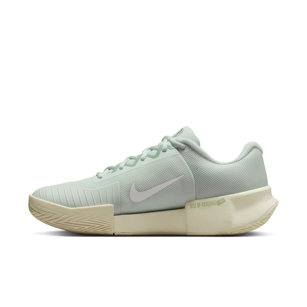Giày W ZOOM GP CHALLENGE PRO HC - WHITE-BARELY GREEN