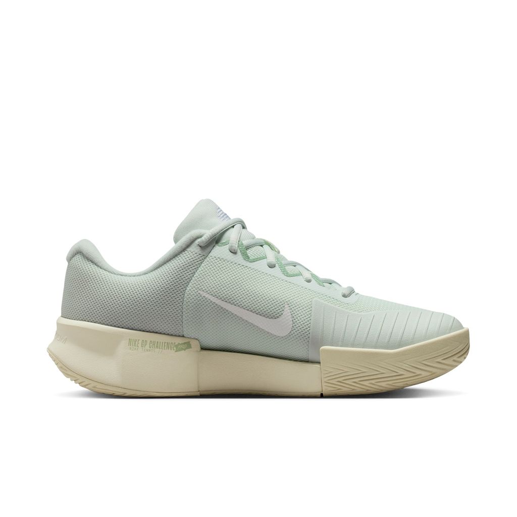 Giày W ZOOM GP CHALLENGE PRO HC - WHITE-BARELY GREEN