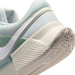 Giày W ZOOM GP CHALLENGE 1.5 HC - BARELY GREEN