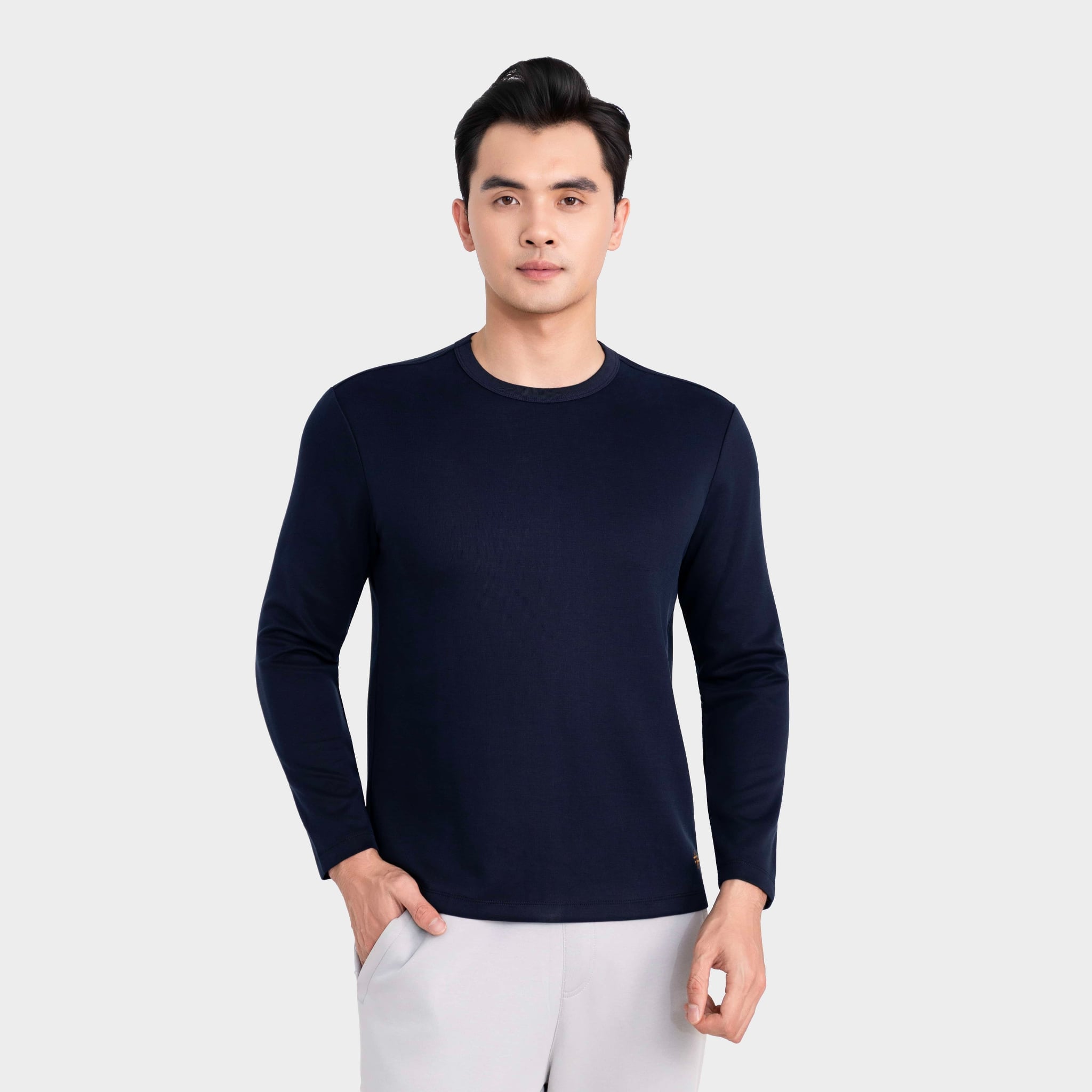 Áo Thun Dài Tay Nam Aristino Regular Fit ALT008BH0