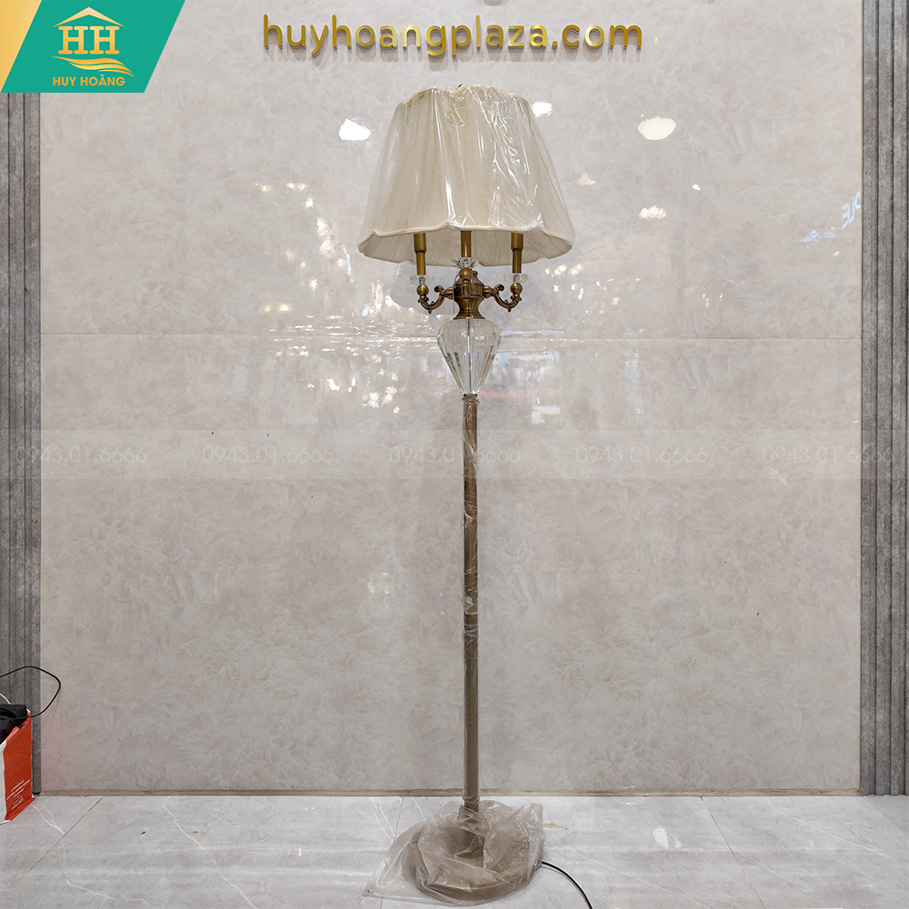  Đèn Sàn Đứng HH6354 