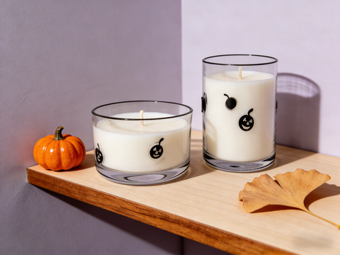 Scented Candle With Pumpkin Decor
