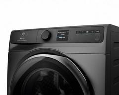 Máy giặt cửa ngang Electrolux UltimateCare 900 13kg EWF1342R9SC