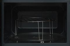 Lò vi sóng có nướng Electrolux EMG25D22BM 25 lít