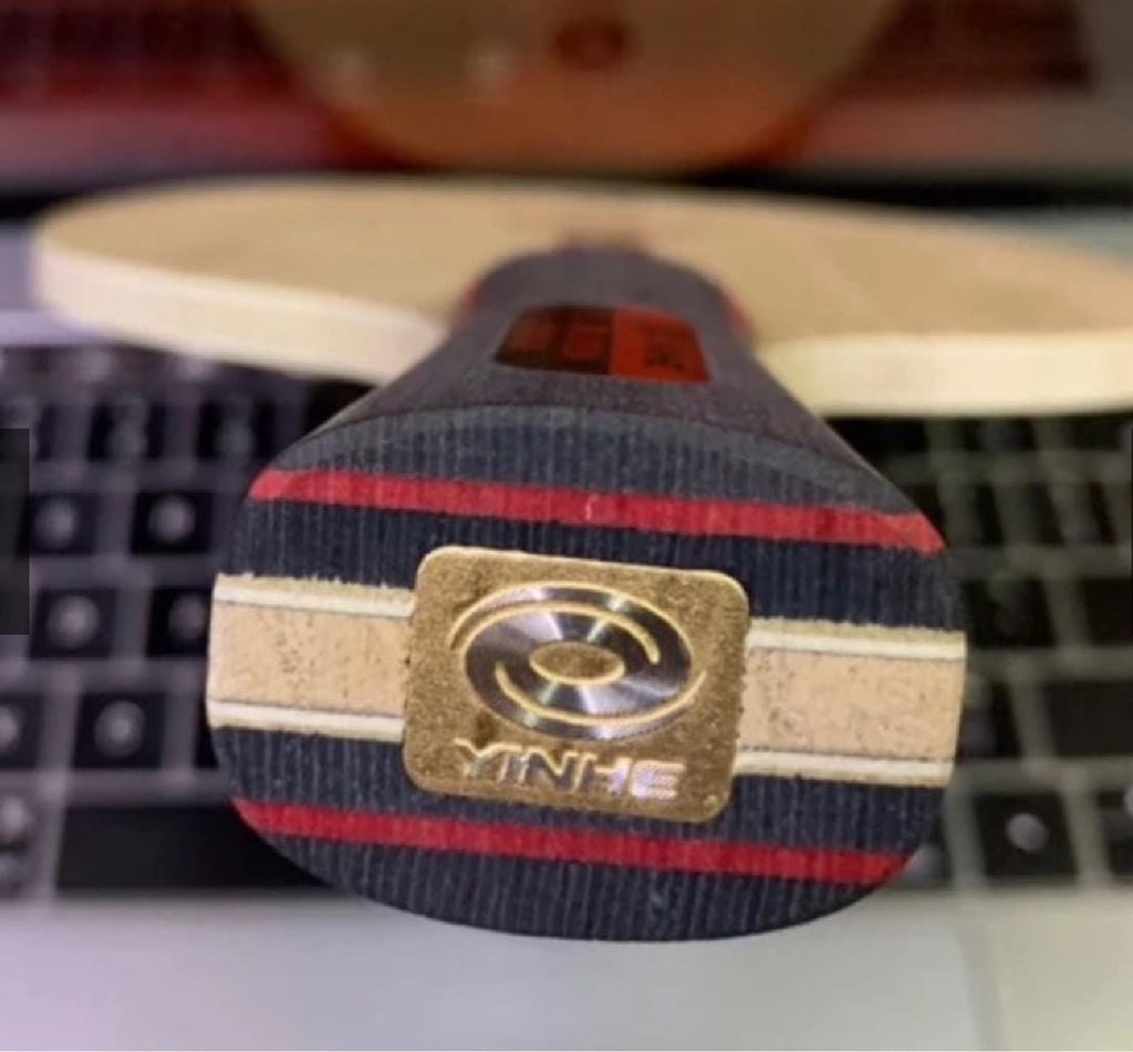 Cốt vợt Yinhe Libra Carbon cán cá