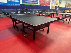Bàn Unrex Genesis 8 màu đen
