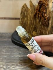 Dầu Xoa Trầm Hương Cao Cấp 10ML