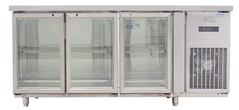 Tủ bảo ôn 3 cánh kính Yubann YB-F18