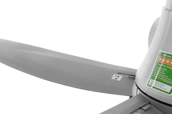 Quạt trần KDK T60DW