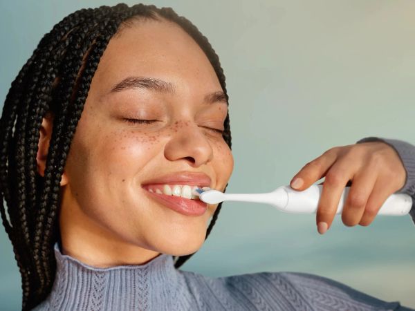 Bàn chải đánh răng Philips Sonicare 4100