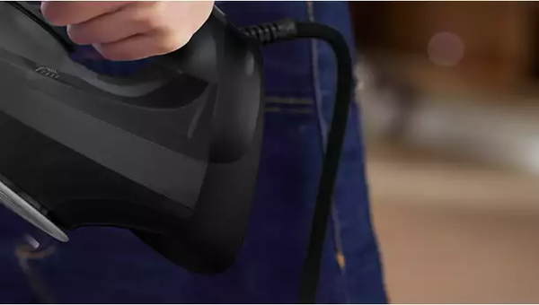 Bàn ủi hơi nước Philips Series 5000 DST5040/80