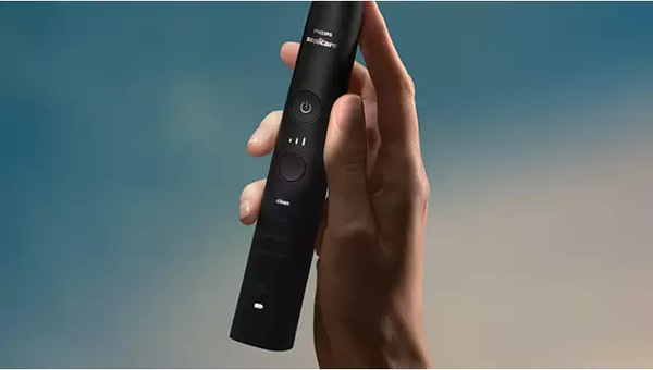 Bàn chải đánh răng điện Philips Sonicare DiamondClean 9000 HX9914/75 và HX9914/76