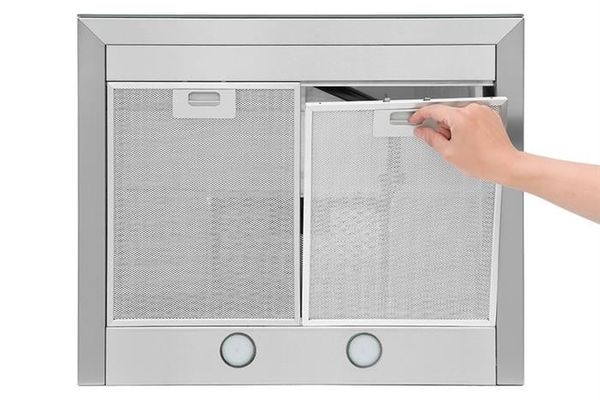 Máy hút mùi gắn tường BOSCH DWB67BK61T