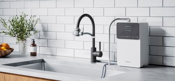 Máy lọc nước ion kiềm PANASONIC TK-AS700C