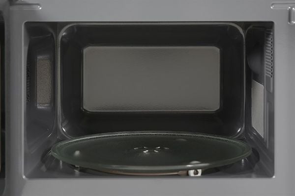 Lò vi sóng Toshiba MWP-MM20P(BK) 20 lít