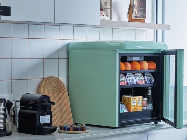 TỦ ƯỚP RƯỢU KADEKA KP115ER