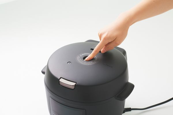 Nồi Áp Suất Điện Đa Năng Tiger COK-B40W