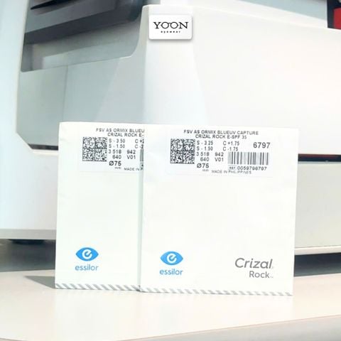 Tròng Kính Essilor Crizal Rock Blue UV Capture 1.60