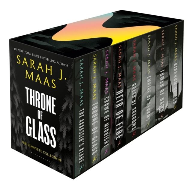  Throne of Glass Paperback Box Set 