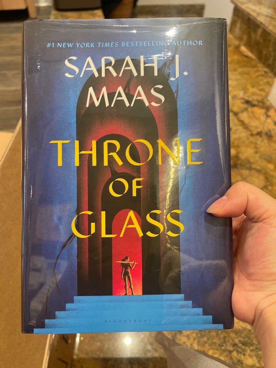  Throne of Glass 