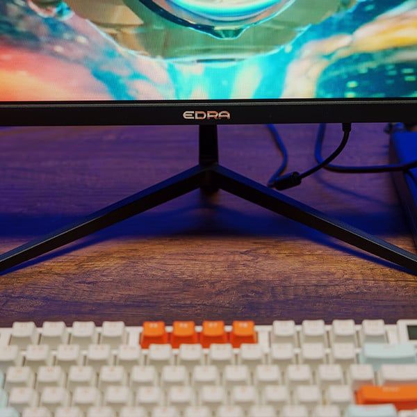 Màn hình Gaming EDRA EGM27F180PV 27 inch FullHD 180Hz - Màu đen