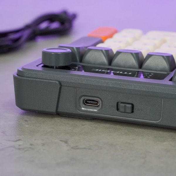 Bàn phím giả cơ Magic K-01L LED RGB Type-C - Mix