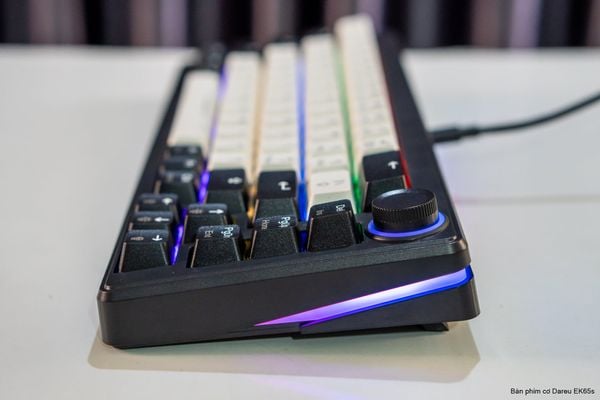 Bàn phím cơ Gaming Dareu EK65s Dream Switch - Đen trắng