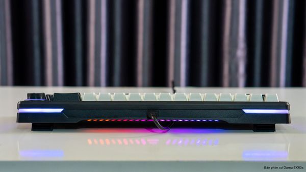 Bàn phím cơ Gaming Dareu EK65s Dream Switch - Đen trắng