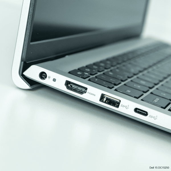 Laptop Dell 15 DC15250 (Core i5 1334U, 8GB, SSD 512GB, 15.6 inch FHD)