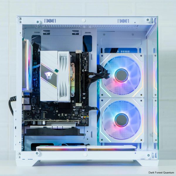 Case eMaster Quantum White, M ATX, sẵn 5 Fan ARGB, kính cường lực 3mm