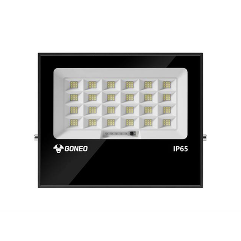Đèn pha năng lượng mặt trời Goneo GN-C400B-AJ